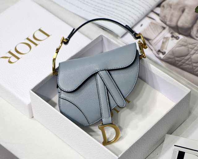M6008 12 leather