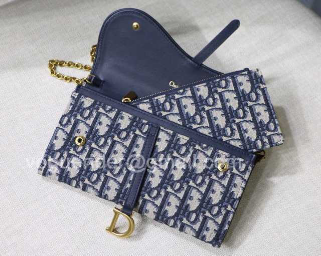 WOC Oblique 19 WOC Oblique 19