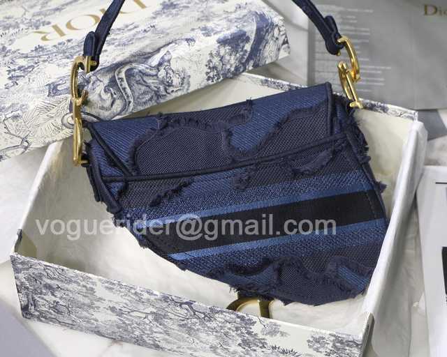 M9001 25 Embroidery M9001 25 Embroidery