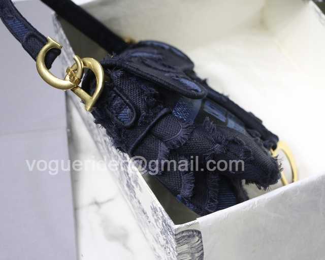 M9001 25 Embroidery M9001 25 Embroidery