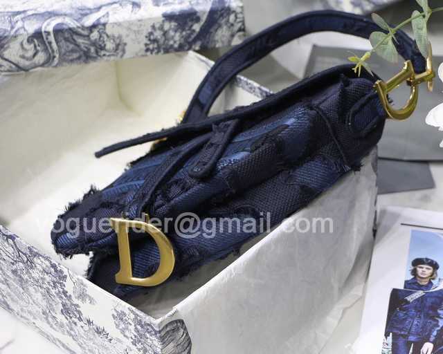 M9001 25 Embroidery M9001 25 Embroidery