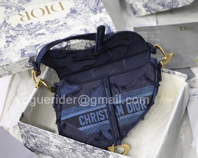 M9001 25 Embroidery M9001 25 Embroidery