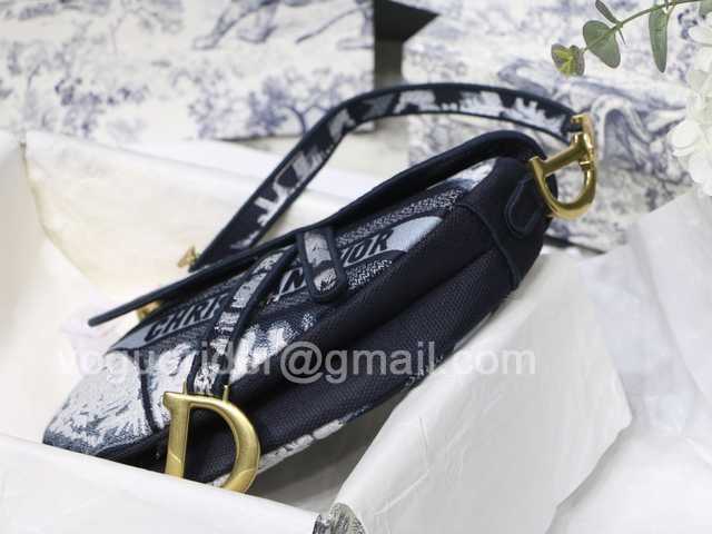 M9001 25 Embroidery M9001 25 Embroidery