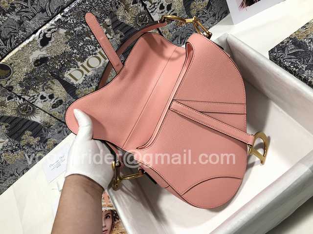 M0446 25 Leather M0446 25 Leather