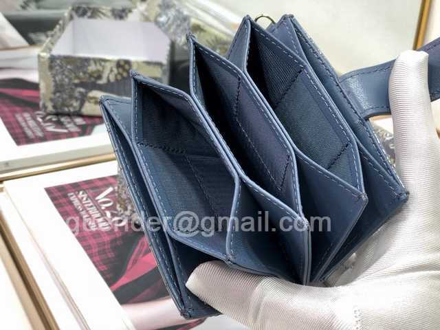 2236 Card Holder 10