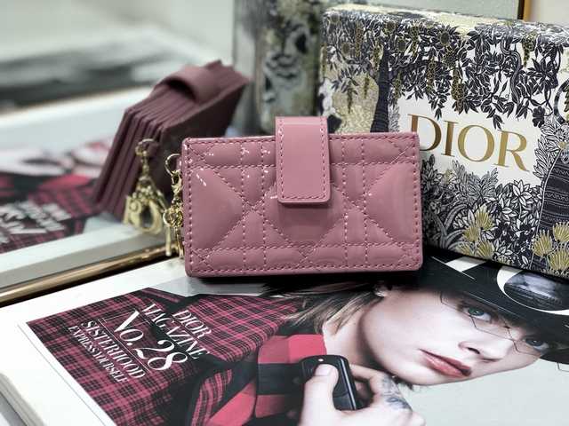 2236 Card Holder 10