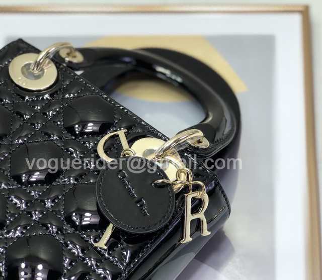 8203A Mini 17 Patent Leather 8203A Mini 17 Patent Leather
