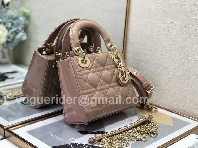 8203A Mini 17 Patent Leather 8203A Mini 17 Patent Leather