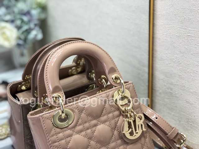 8203A Mini 17 Patent Leather 8203A Mini 17 Patent Leather