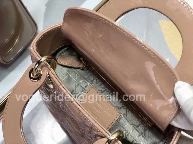 8203A Mini 17 Patent Leather 8203A Mini 17 Patent Leather