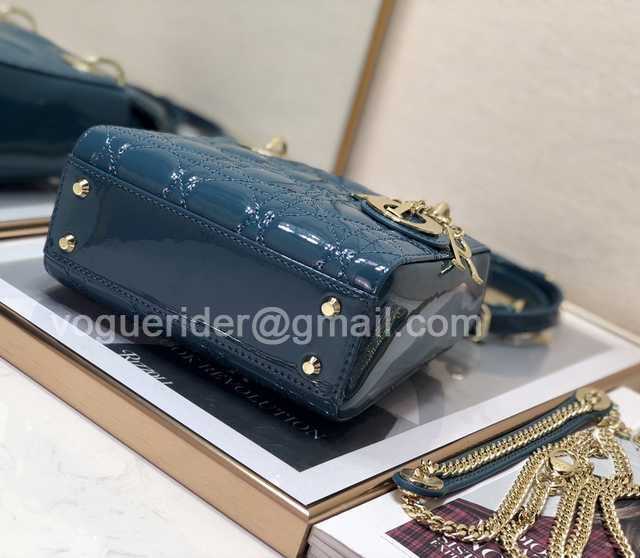 8203A Mini 17 Patent Leather 8203A Mini 17 Patent Leather