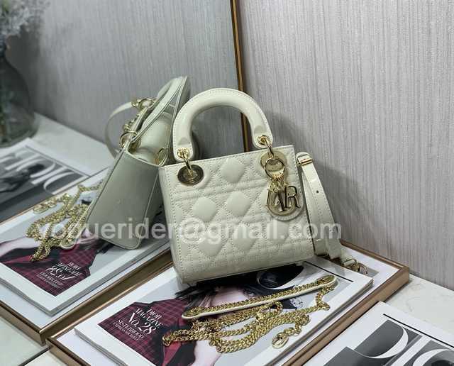 8203A Mini 17 Patent Leather 8203A Mini 17 Patent Leather
