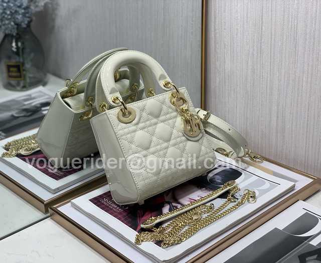 8203A Mini 17 Patent Leather 8203A Mini 17 Patent Leather