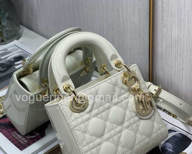 8203A Mini 17 Patent Leather 8203A Mini 17 Patent Leather
