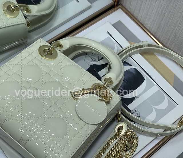 8203A Mini 17 Patent Leather 8203A Mini 17 Patent Leather