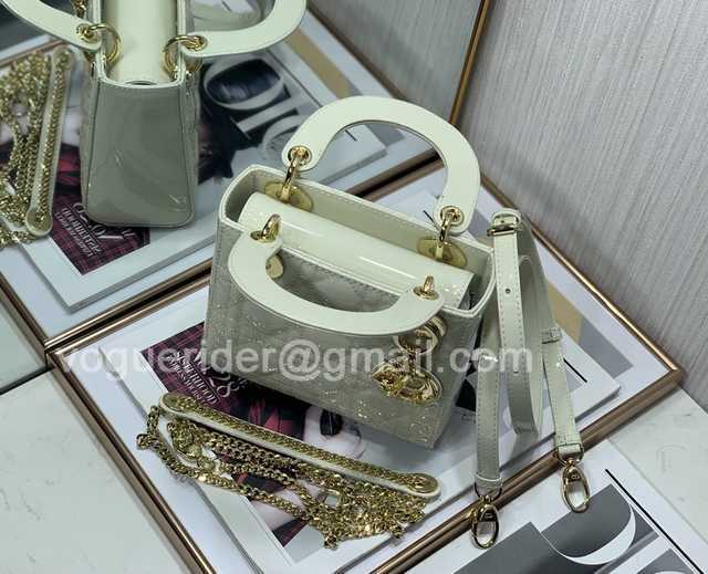 8203A Mini 17 Patent Leather 8203A Mini 17 Patent Leather