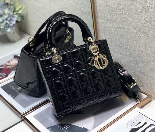 5L Patent leather 24