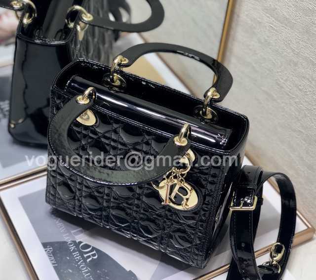 5L Patent leather 24