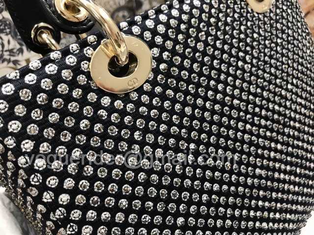 M0565 Embroidery 24 M0565 Embroidery 24