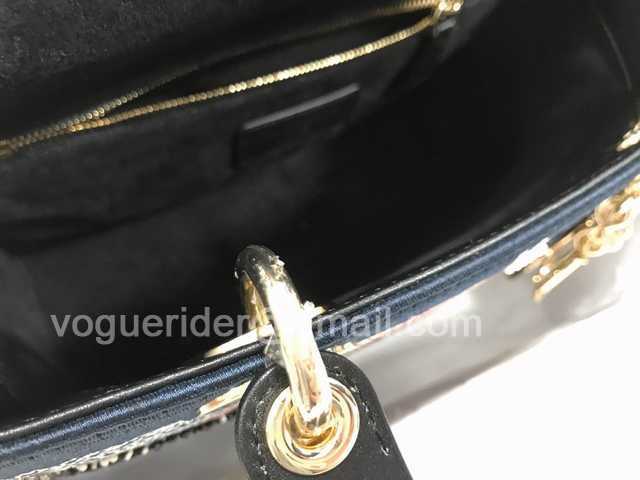 M0565 Embroidery 24 M0565 Embroidery 24