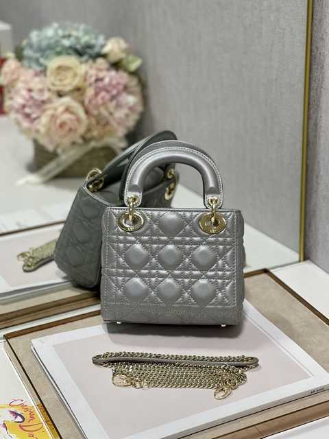 3L My ABC Pearlescent leather 0505 17