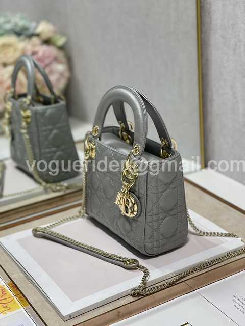 3L My ABC Pearlescent leather 0505 17 3L My ABC Pearlescent leather 0505 17