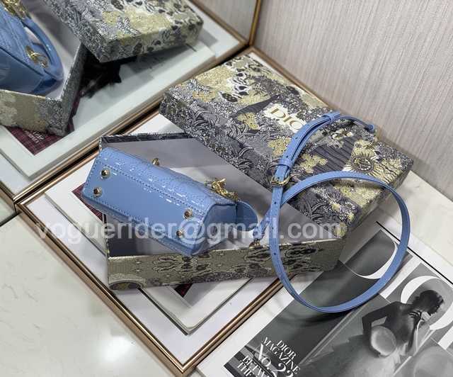 8203 Super Mini 12 Patent Leather
