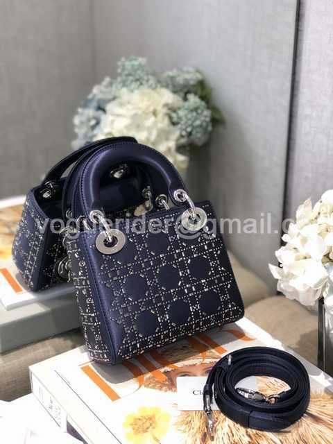 770150 Velvet Mini 17