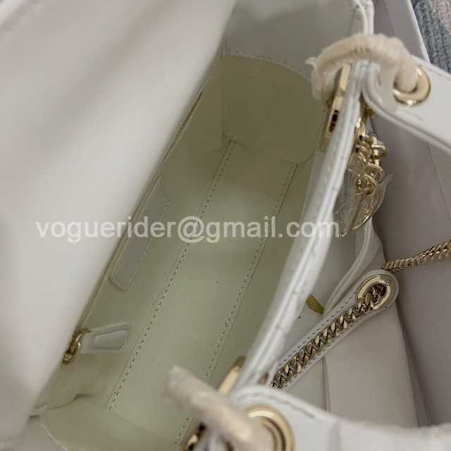 8203A Mini 17 Patent Leather 8203A Mini 17 Patent Leather