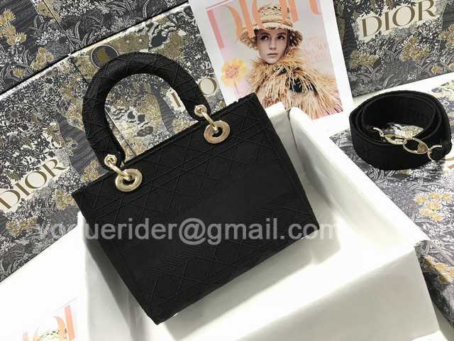 M0565 Fabric 24 M0565 Fabric 24