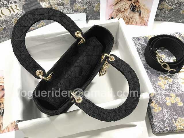 M0565 Fabric 24 M0565 Fabric 24