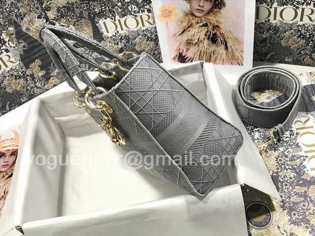 M0565 Fabric 24 M0565 Fabric 24