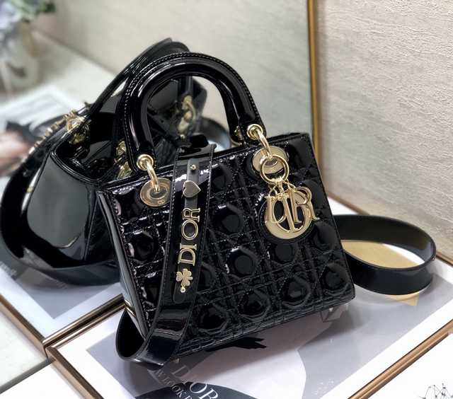2241A 4L My ABC 20 Patent Leather
