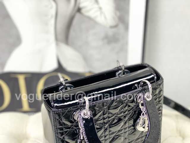 5L Patent leather 24