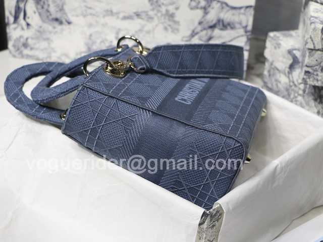 M0565 Fabric 24 M0565 Fabric 24