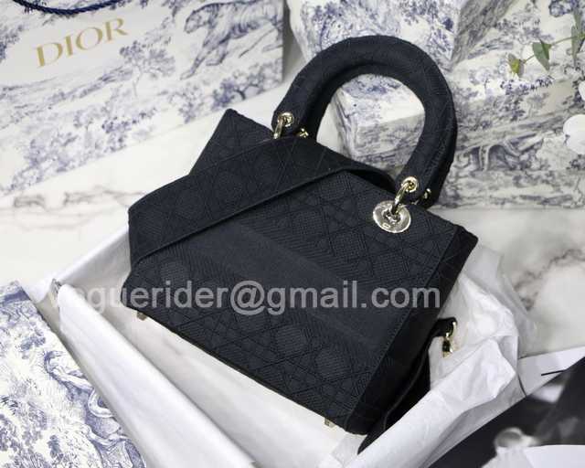 M0565 Fabric 24 M0565 Fabric 24
