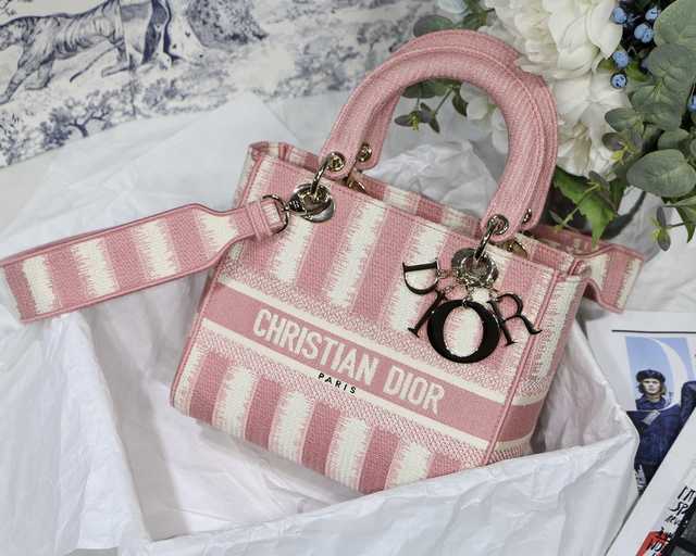 M0565 Fabric 24