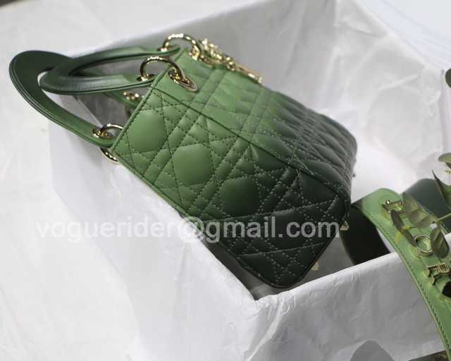 2241 4L My ABC Gradient 20 2241 4L My ABC Gradient 20