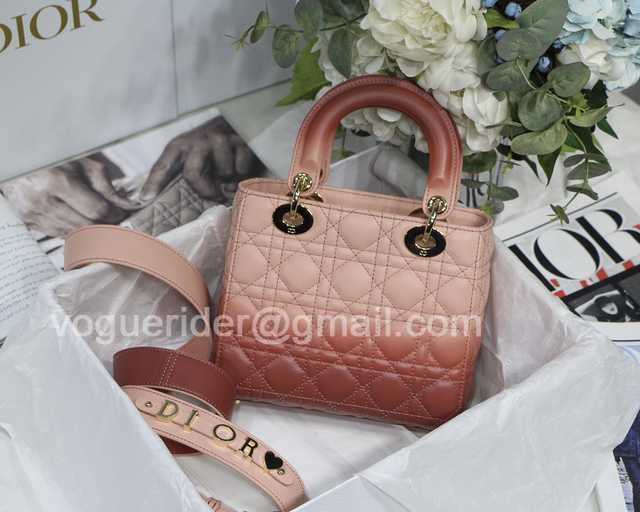 2241 4L My ABC Gradient 20