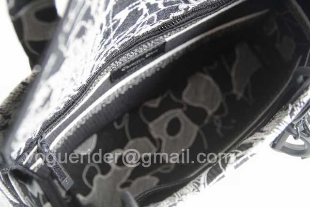 44532 5L D-Lite 24 Around the World 44532 5L D-Lite 24 Around the World