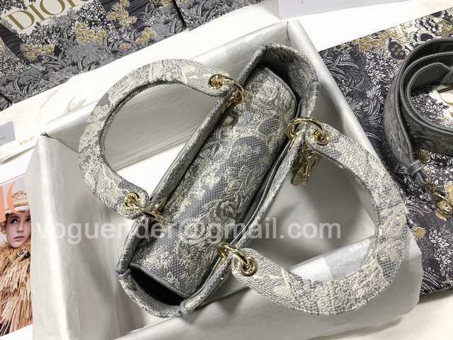 M0565 Embroidery 24 M0565 Embroidery 24