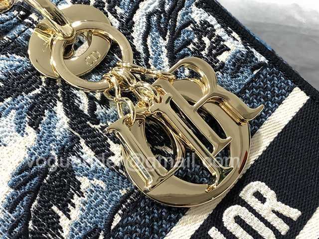 M0565 Embroidery 24 M0565 Embroidery 24
