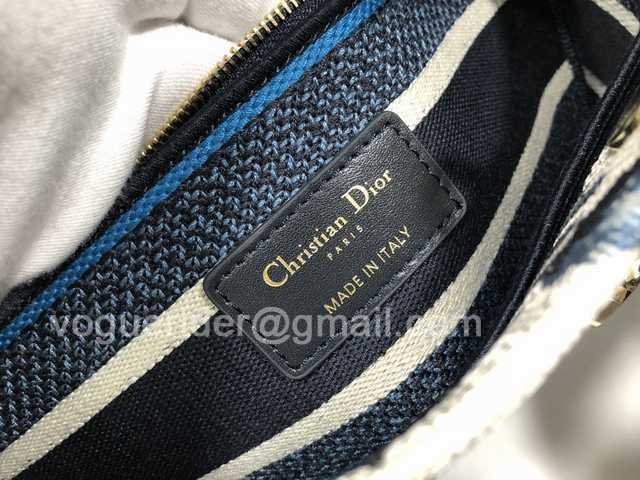 M0565 Embroidery 24 M0565 Embroidery 24