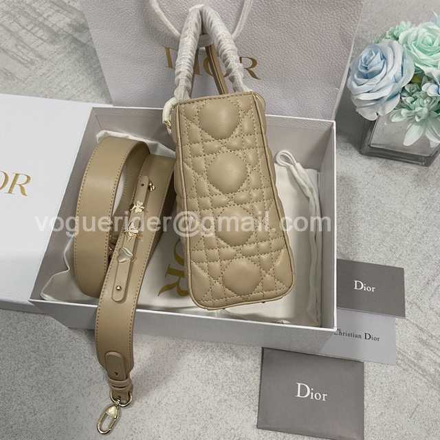 2241 4L My ABC Enamel 20