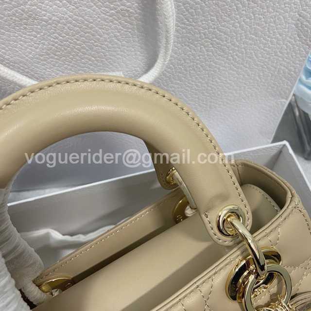 2241 4L My ABC Enamel 20