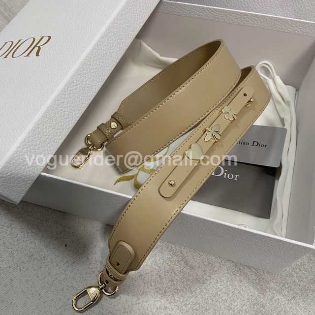 2241 4L My ABC Enamel 20