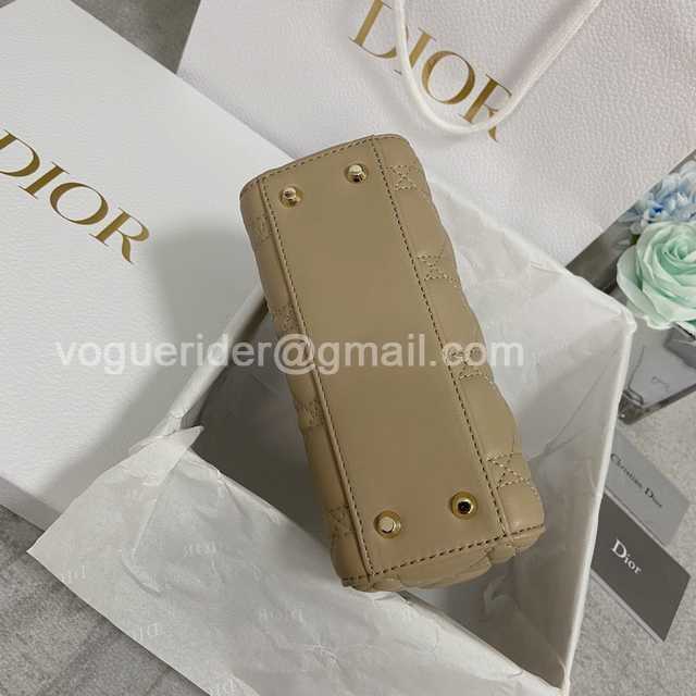 8203A 3L Enamel Mini 17 8203A 3L Enamel Mini 17