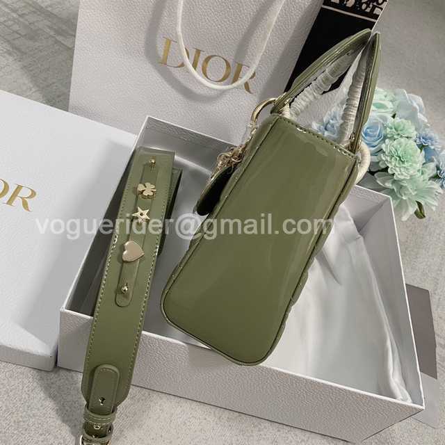 2241A 4L My ABC 20 Patent Leather