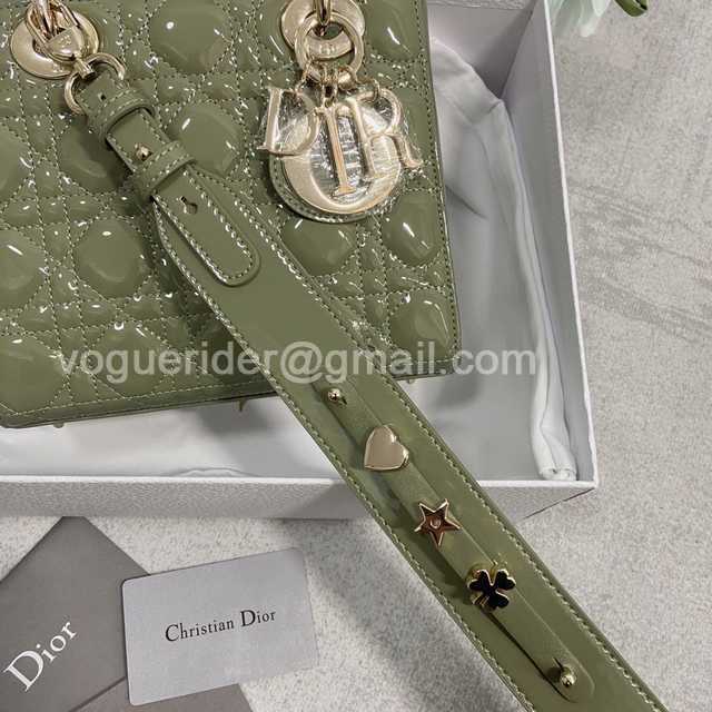 2241A 4L My ABC 20 Patent Leather