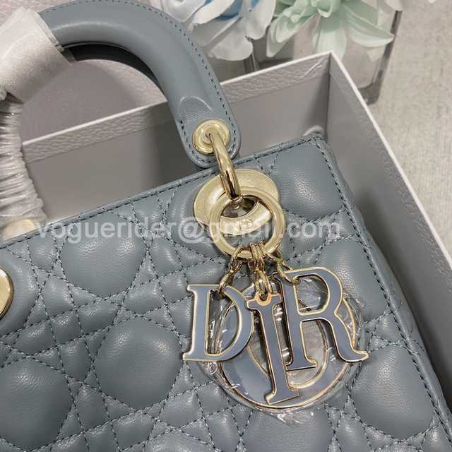 2241 4L My ABC Enamel 20